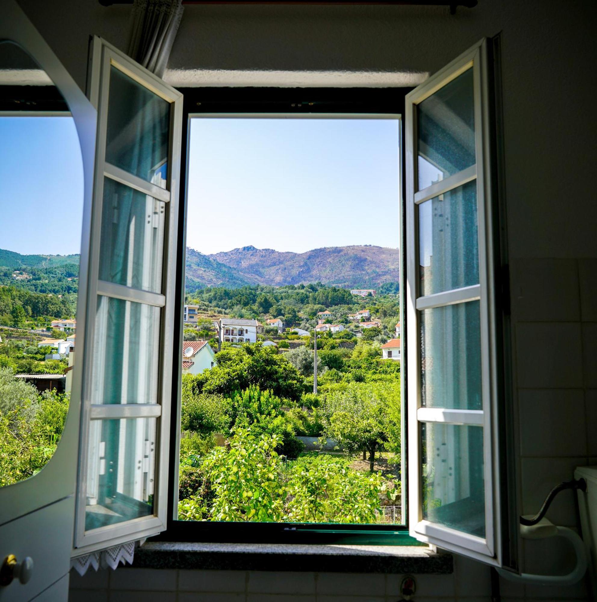 Casa Vista Da Serra - Covilhã Esterno foto