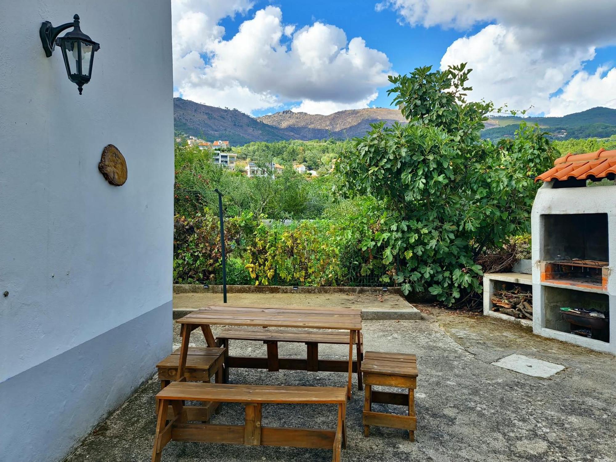 Casa Vista Da Serra - Covilhã Esterno foto